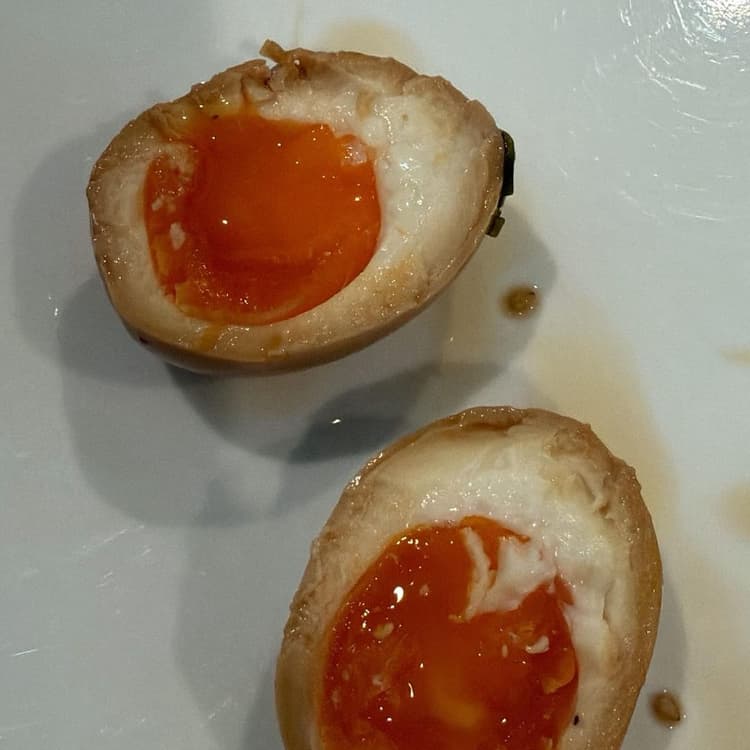 Cover Image for Spicy Garlic Soy Marinated Soft-Boiled Eggs (Mayak Eggs)