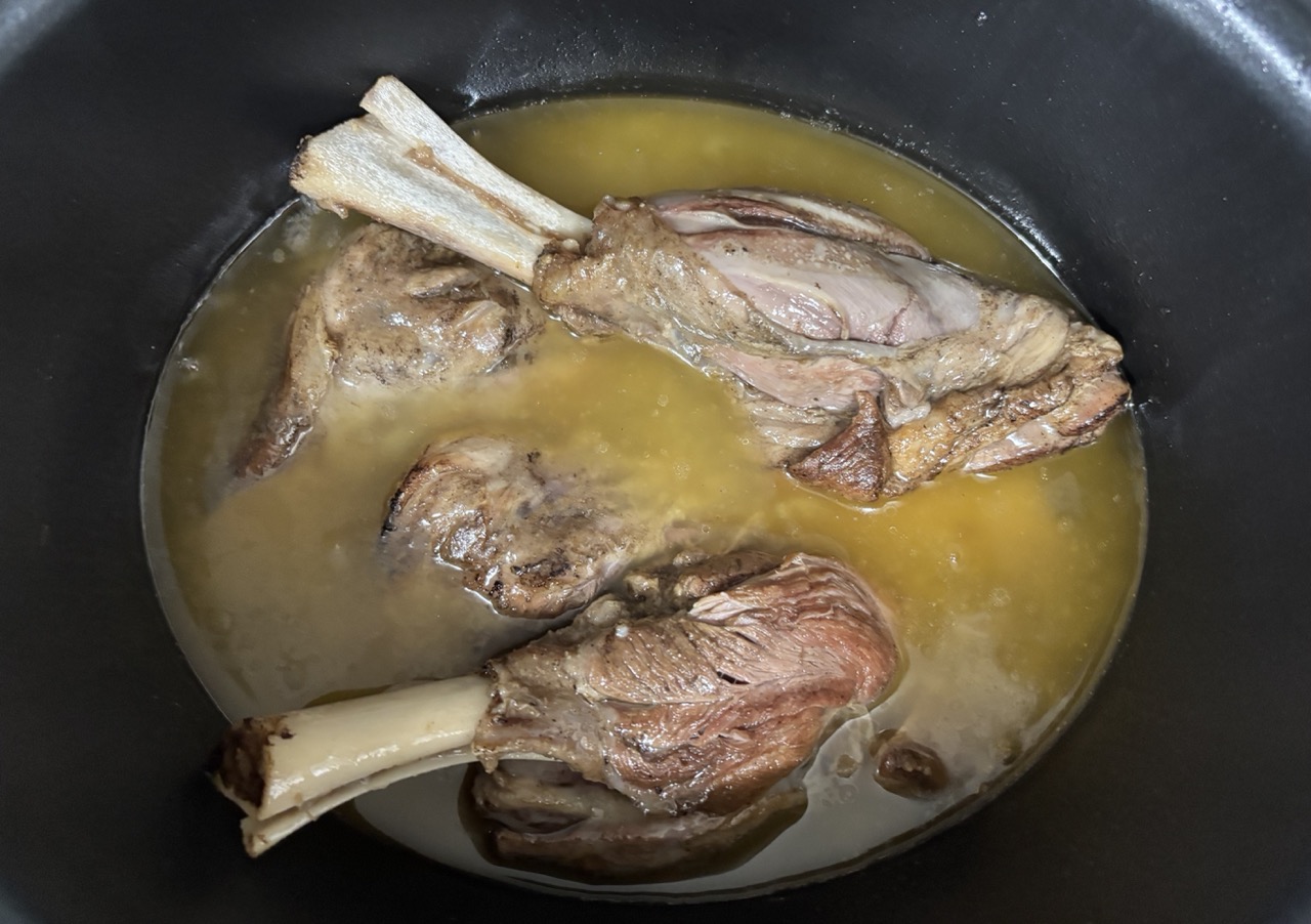 Cooked lamb shanks