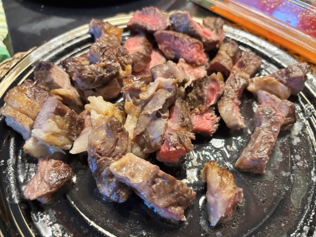 steak from the tomahawk
